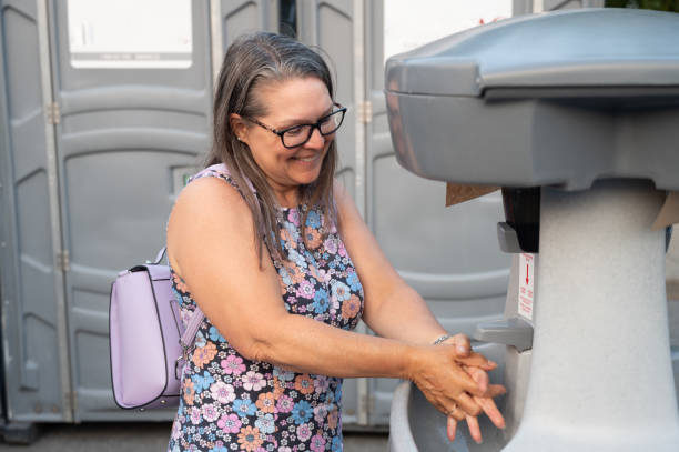 Best Portable toilet rental cost  in Prairie City, IA